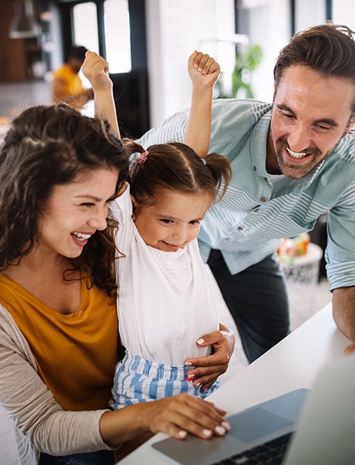 card-area_cliente-myfidelidade-mobile-familia-computador