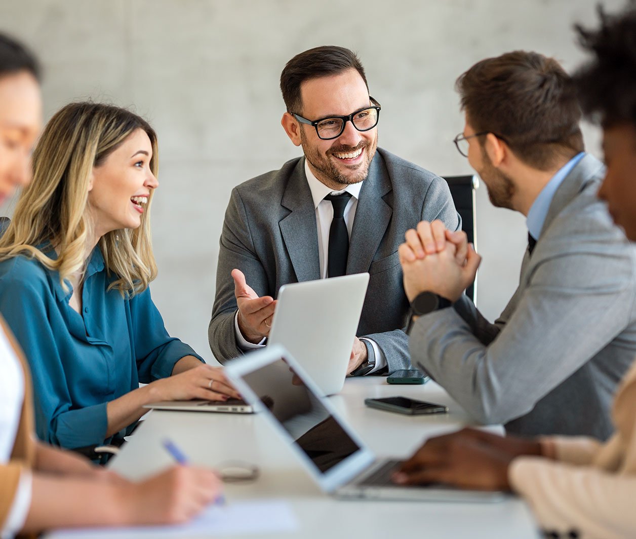 card-orgaos_DESKTOP-reuniao-empresa