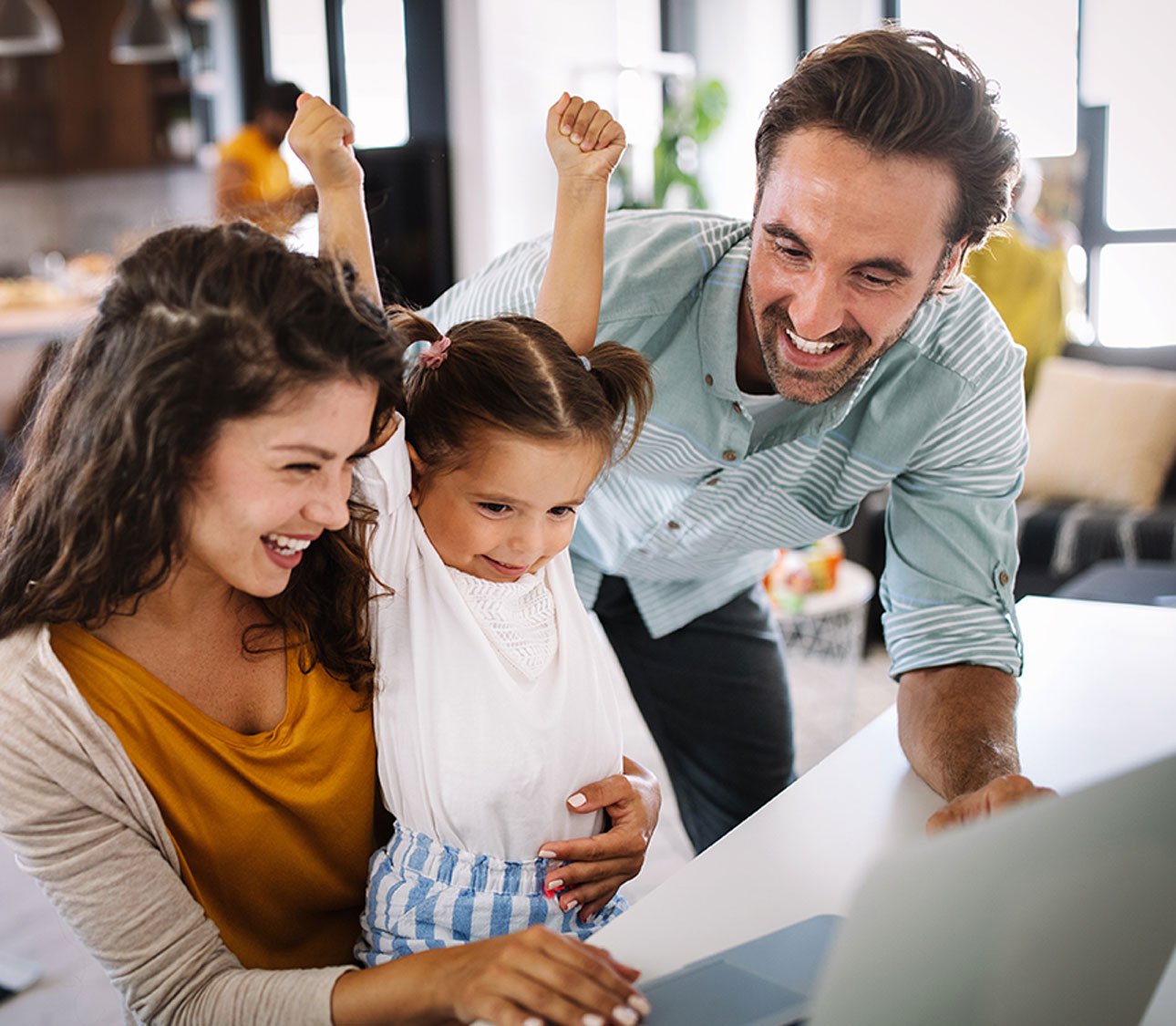 area-cliente-myfidelidade-desktop-familia-computador